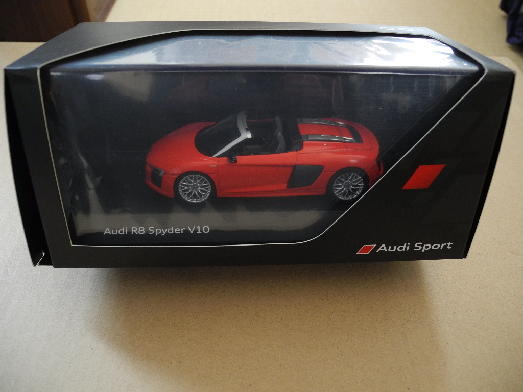赤字超特価，品質保証 Audi アウディ R8 Spyder V10 1:43(乗用車)｜売買されたオークション情報、yahooの商品情報をアーカイブ公開 - オークファン 乗用車