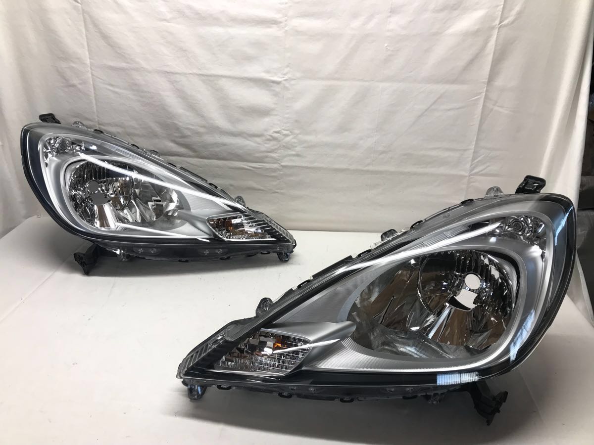フィット HID ヘッドライト GE6 純正 -フィット 後期 ホンダ ge6 2026