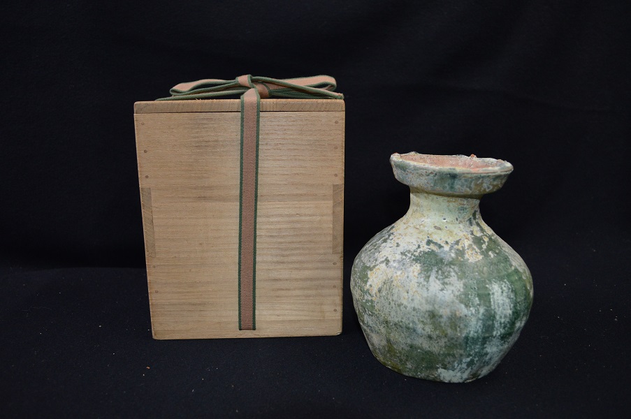 壺・漢の緑釉の壺・コレクター所蔵品・桐箱付き・漢時代・中国