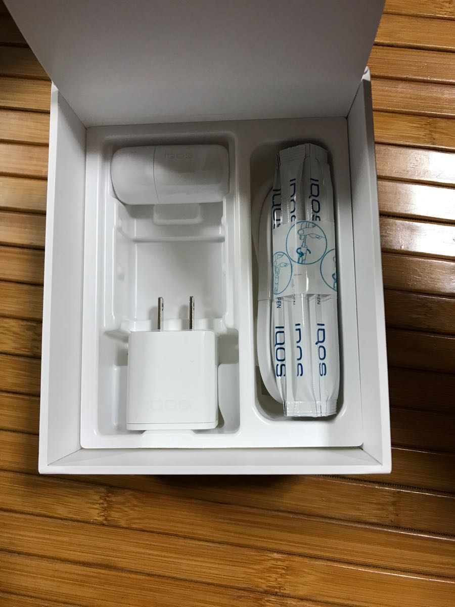 アイコス IQOS 限定色 ローズピンク 超美品 ,嫁が使う為に購入しました