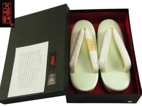 格安，低価 1円 ssi 江戸組紐 五嶋紐 無形文化財 正絹 草履 Lサイズ zr-616 グリーン(L寸)｜売買されたオークション情報、yahooの商品情報をアーカイブ公開 - オークファン L寸