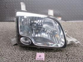 トヨタ純正 SR40G タウンエース ノア ヘッドライト ヘッドランプ 右側