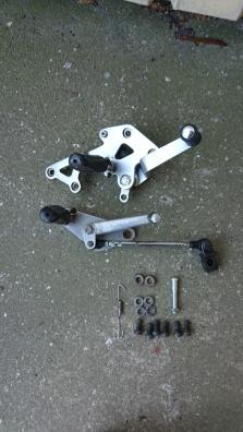 GPZ400R用バックステップ マッククレーン製