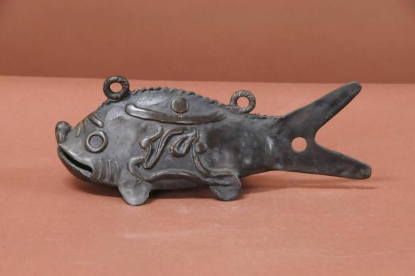 珍品 古銅 梵字 魚鈴 時代物 梵字紋魚鼓 銅製