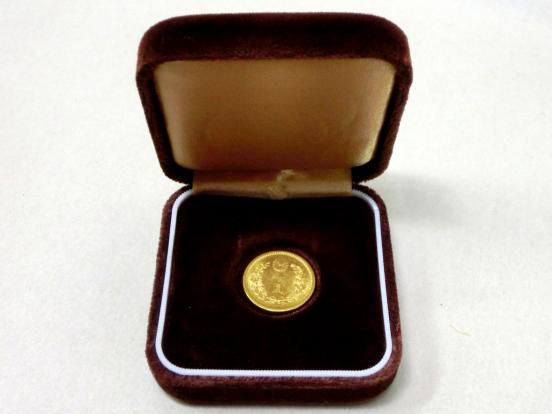 人気セール，格安 古銭 明治31年 新10円金貨 貨幣鑑定書 8.3g(金貨)｜売買されたオークション情報、yahooの商品情報をアーカイブ公開 - オークファン 近代