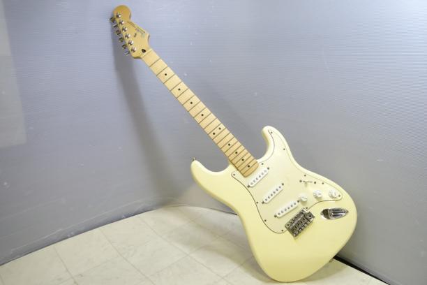 ジャンク□Fender STRATOCASTER in MEXICO F/MEX STD-ST WH フェンダー