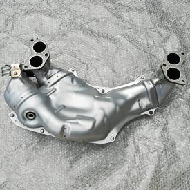 86 ZN6 前期 純正エキマニ 10万km 車検戻し zn6 zc6 純正エキマニ