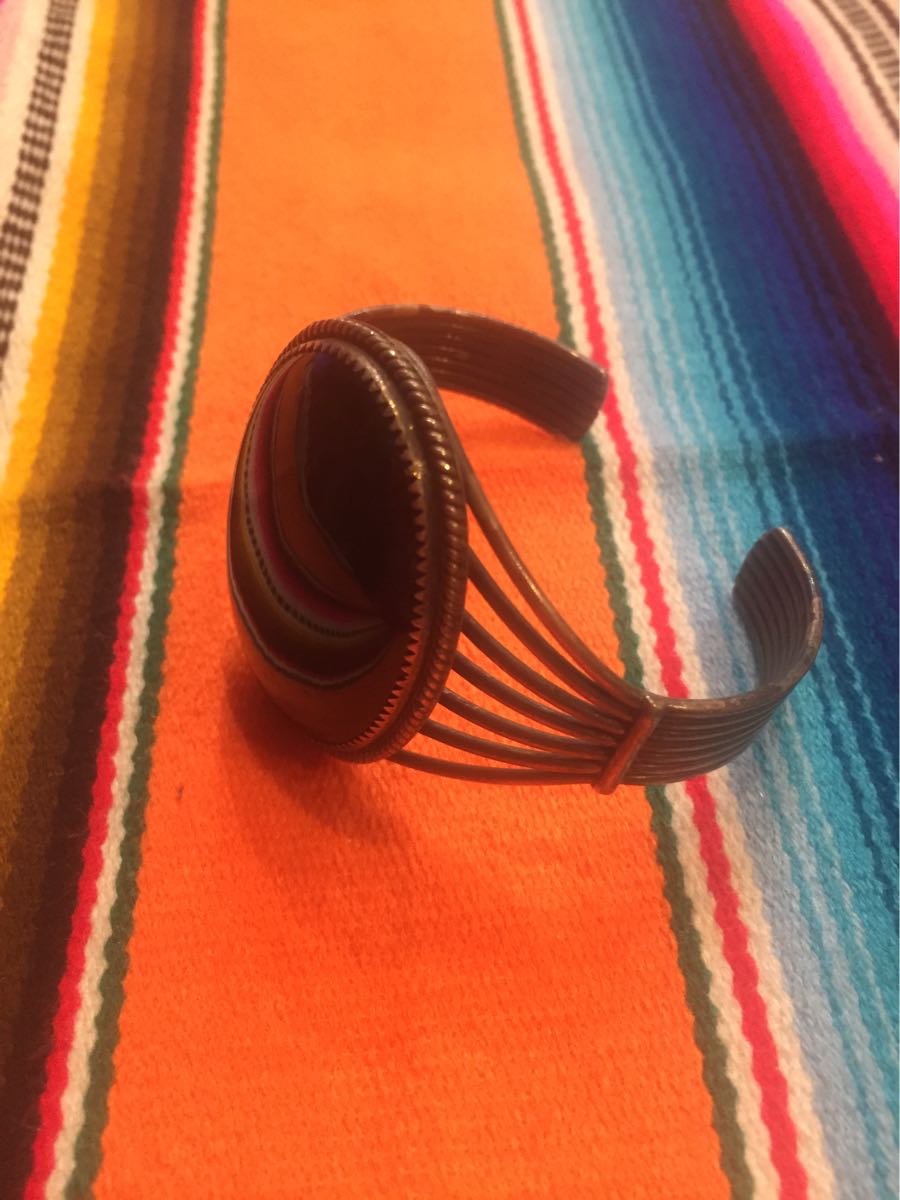 インディアンジュエリー ナバホ族 NAVAJO オニキス シルバーバングル