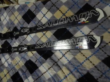 Salomon Race 144cm 3V - + 3v JR Equipe 0 SL Slalom S910 Skis race