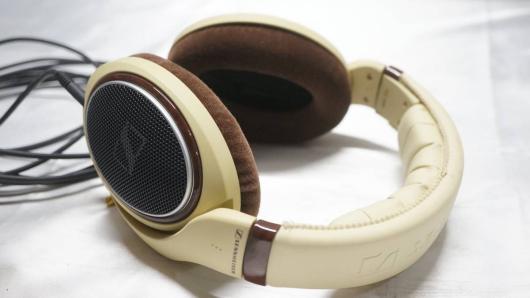 △SENNHEISER ゼンハイザー オープン型ヘッドホン HD598 動作確認済み