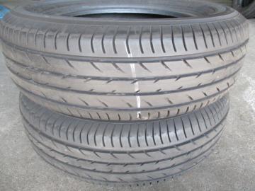 大人気，新作 タイヤショップ ティース 寒川店 S-1997 深溝 タイヤ ヨコハマ BluEarth E52 195/65R15 91S 2本(中古品)｜売買されたオークション情報、yahooの商品情報をアーカイブ公開 - オークファン 15インチ