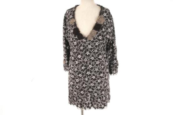 大人気，限定SALE インゲボルグ 花モチーフたくさん 可愛い チュニック サイズ9号 発送はネコポス 378円(インゲボルグ)｜売買されたオークション情報、yahooの商品情報をアーカイブ公開 - オークファン インゲボルグ