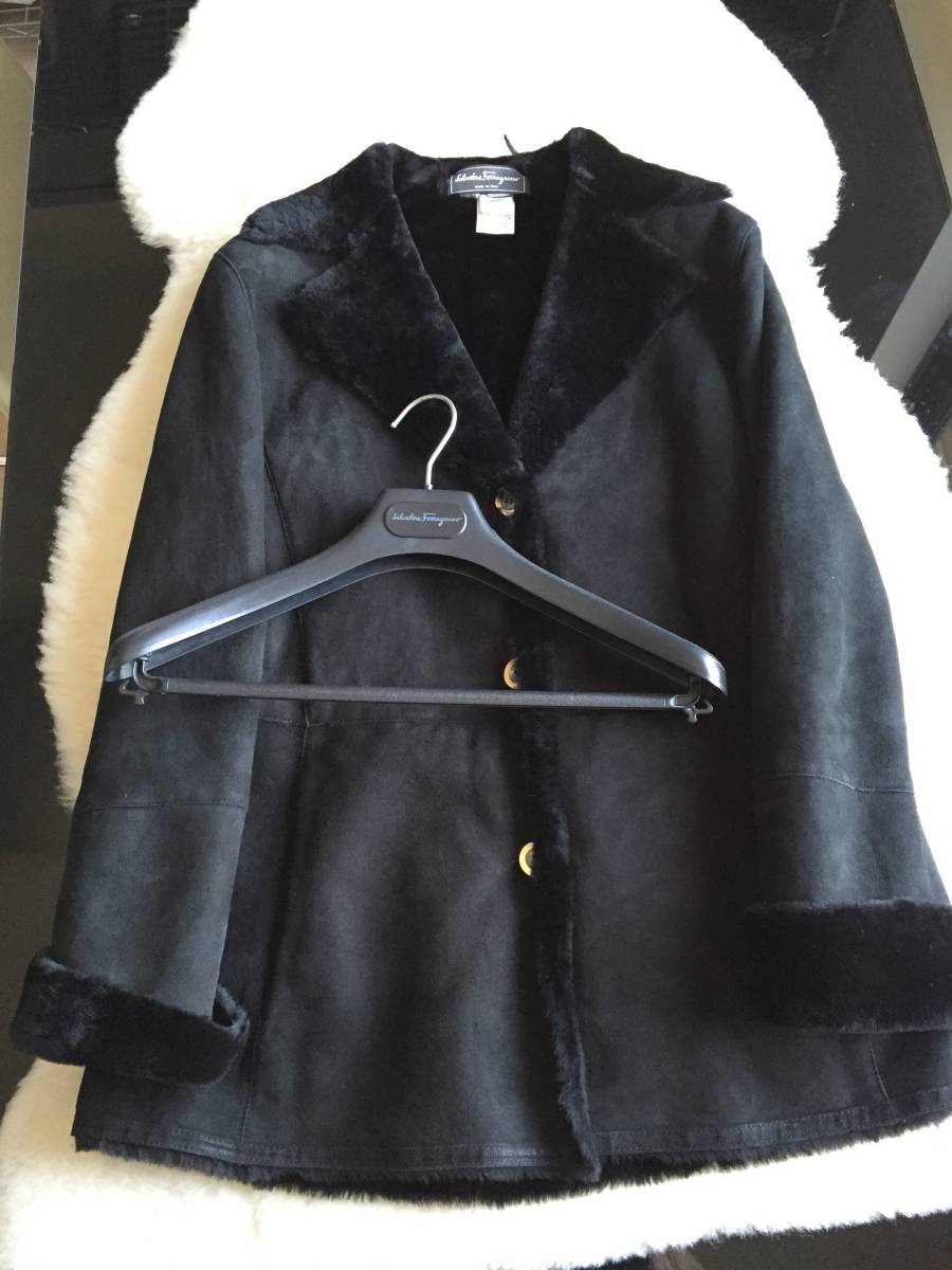 定価40万円 ハンガー付 Salvatore Ferragamo サルヴァトーレフェラガモ 
