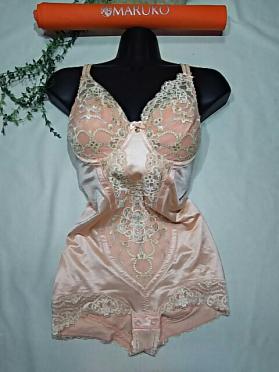 【最新作，安い】 大盤振る舞い 大激安 補正下着 マルコ ボディースーツ Ｄ７０Ｍ(Dカップ)｜売買されたオークション情報、yahooの商品情報をアーカイブ公開 - オークファン ボディスーツ