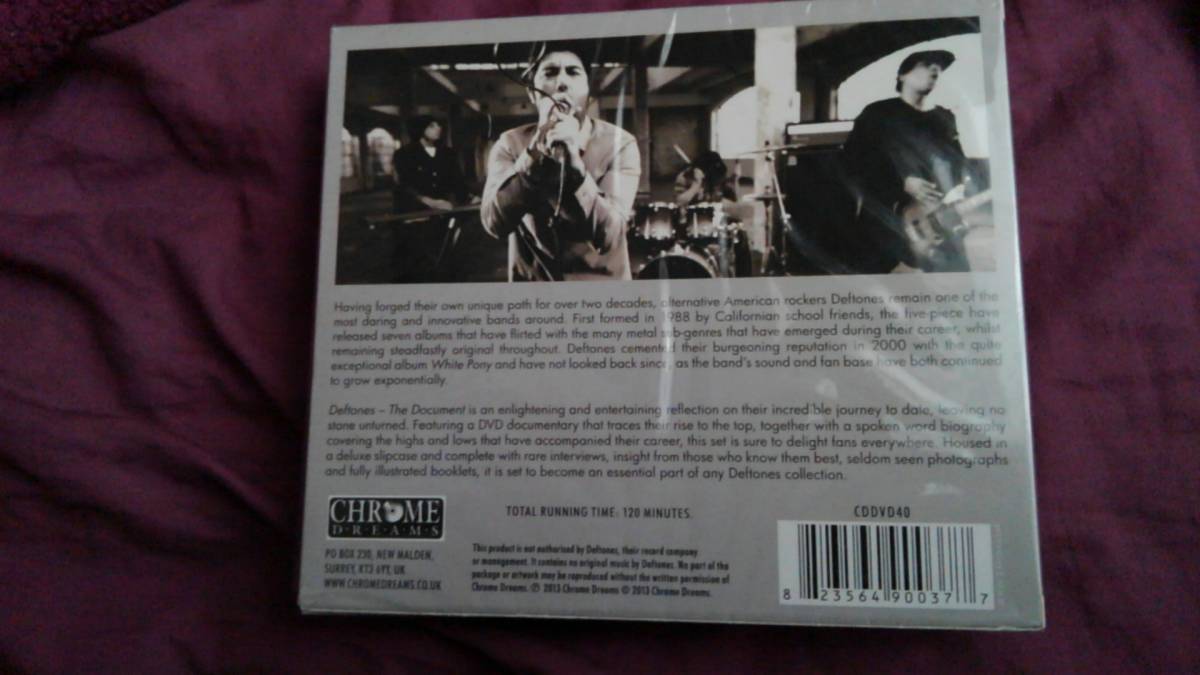 デフトーンズ　DEFTONES The document CD + DVD_2
