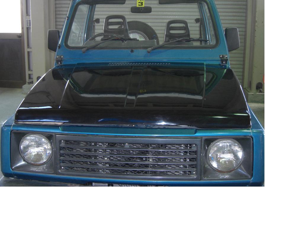 ジムニー sj30 ja11 ja71 FRP ボンネット ジムニー JA11 FRPボンネット ダクト有 FRP軽量ボンネット SJ30⁄SJ40