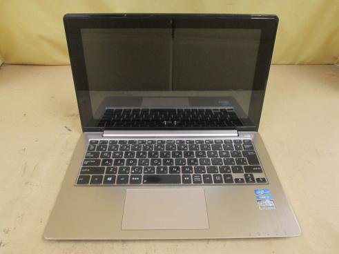 ASUS VivoBook X202E ノートPC タッチパネル i3 X202E ASUS VivoBook 