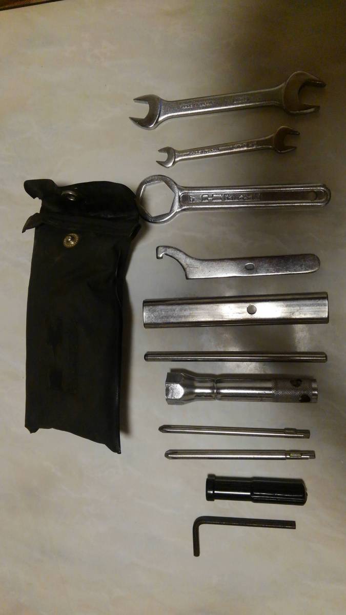 Z系　カワサキ純正工具セット チリトリ付き!! Z1 FX MK2 Z1R Z系 Z1&frasl;2.Z1-R&frasl;Z750 FX-1 リジットアイドラーオールワンパッケージ