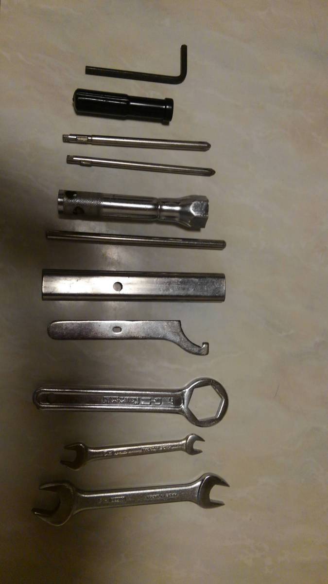 Z系　カワサキ純正工具セット チリトリ付き!! Z1 FX MK2 Z1R Z系 Z1&frasl;2.Z1-R&frasl;Z750 FX-1 リジットアイドラーオールワンパッケージ