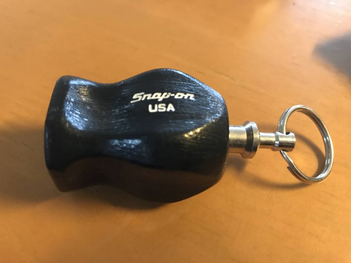 スナップオン Snap-on ドライバーグリップ型 キーグリップ 黒 イモネジ