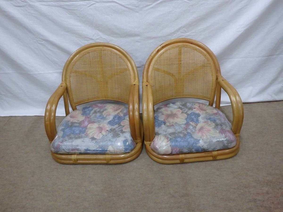  現品処分 籐製品 大きめ 肘付き座椅子 座面高１２.５ｃｍ LBR色 ２脚セット(座椅子)｜売買されたオークション情報、yahooの商品情報をアーカイブ公開 - オークファン 座椅子