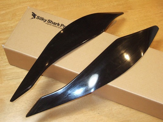 全国無料，人気 トヨタ クラウン GRS200系 アイライン Type1 FRP製 純正色 塗装料金込み Silky Shark Project製(エアロパーツ)｜売買されたオークション情報、yahooの商品情報をアーカイブ公開 - オークファン トヨタ用