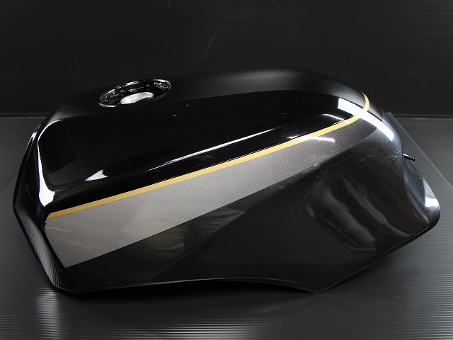 激安！GPZ900R純正ガソリンタンク！A7～/Ninja 激安 【公式通販】