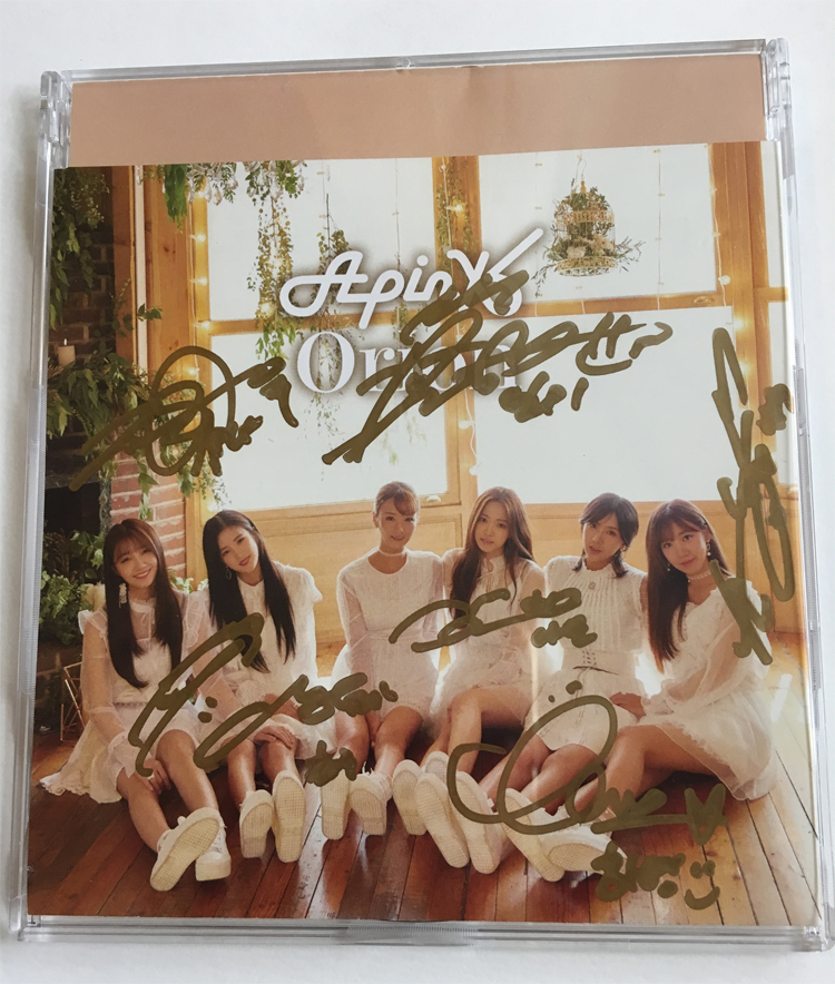 ウンジ・Apink□直筆サイン写真 【公式通販】