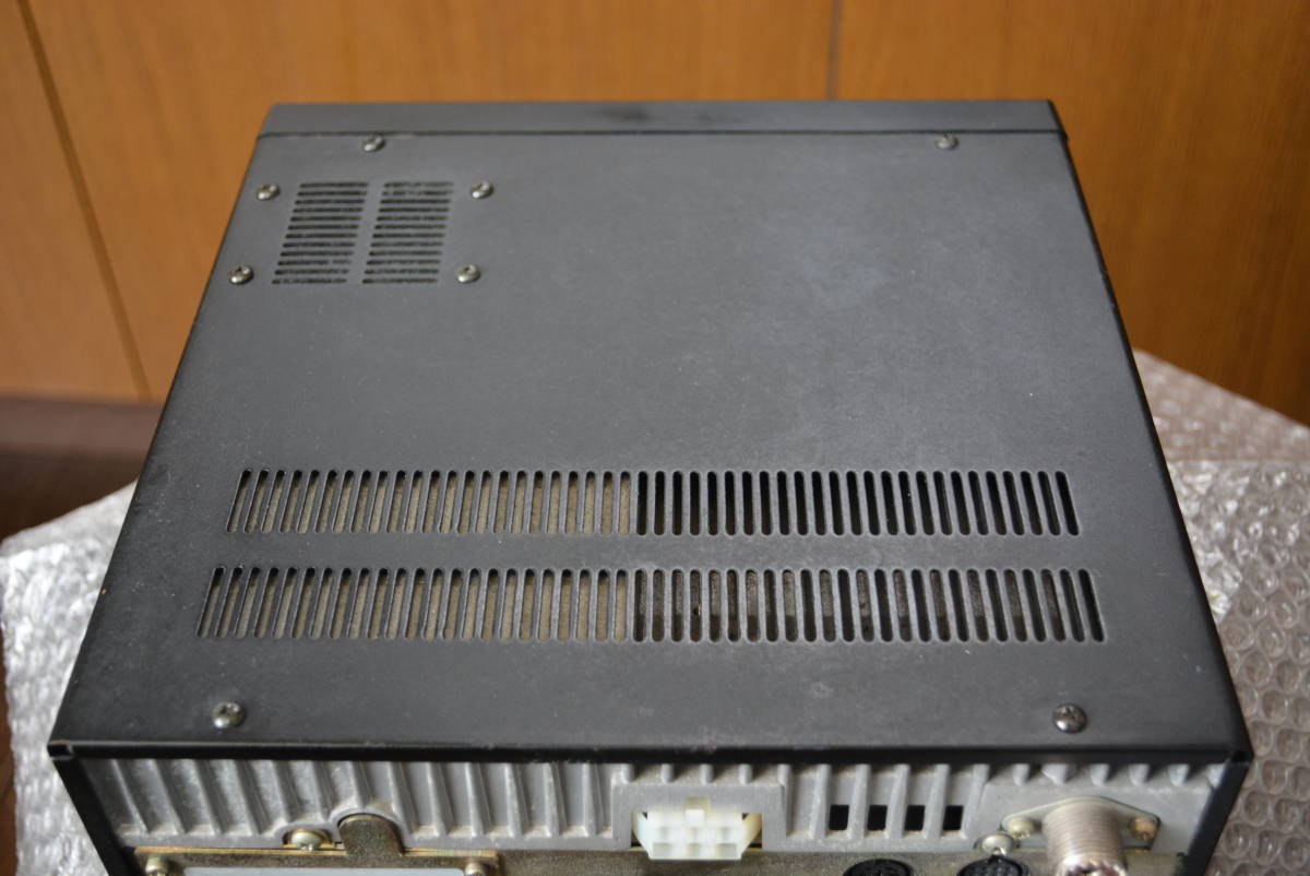 アイコム IC-575 28/50MHz ALL MODEトランシーバー IC-575 ALL MODE