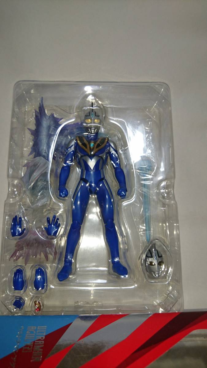 ULTRA-ACT ウルトラアクト ウルトラマンアグルV2 ウルトラマンガイアV2