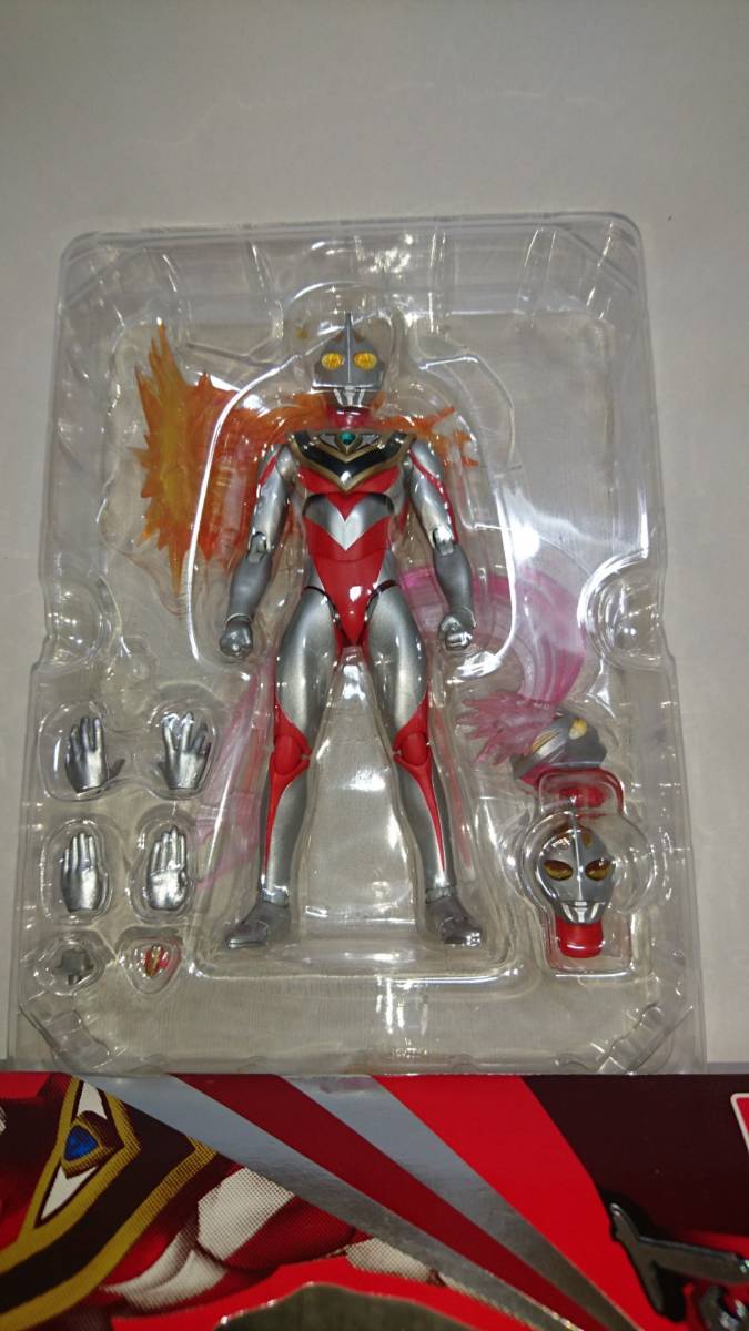 ULTRA-ACT ウルトラアクト ウルトラマンアグルV2 ウルトラマンガイアV2
