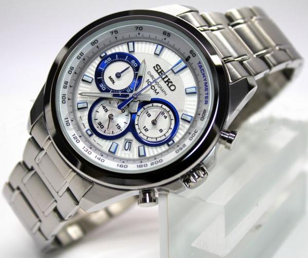 日本未発売 最新作 新品 正規品 セイコー SEIKO クロノグラフ 50M 