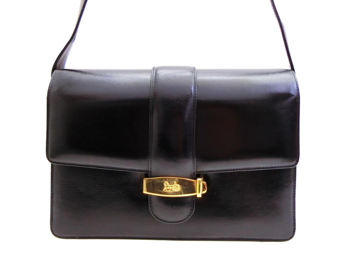 【大人気，新作登場】 S5017 CELINE セリーヌ 馬車金具 ヴィンテージ レザー ショルダー バッグ 良品(ショルダーバッグ)｜売買されたオークション情報、yahooの商品情報をアーカイブ公開 - オークファン かばん、バッグ