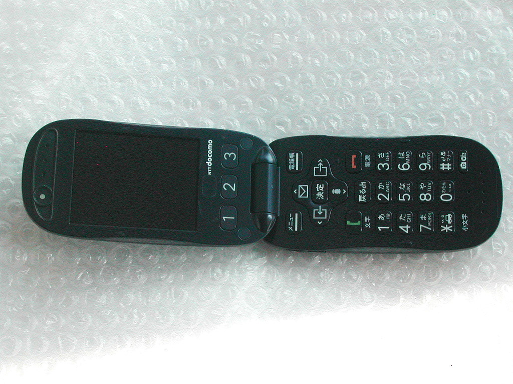 新品，人気セール ドコモらくらくホンF-07A稀少イブニングブルー/F883i F883iS/充電もほぼ 液晶バックライトも綺麗(携帯電話)｜売買されたオークション情報、yahooの商品情報をアーカイブ公開 - オークファン 富士通
