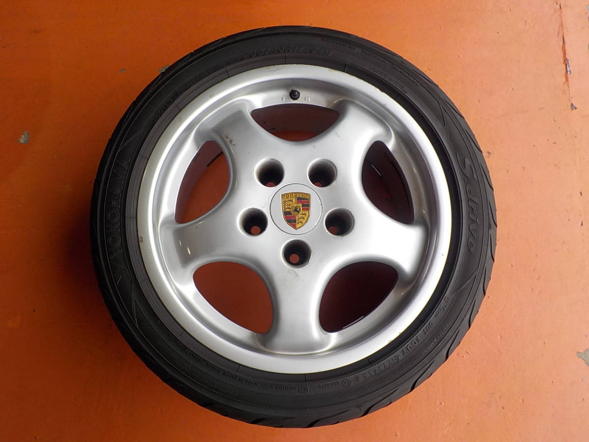 ポルシェ 911 964 PORSCHE 純正 カラークレストセンターキャップ付 17 