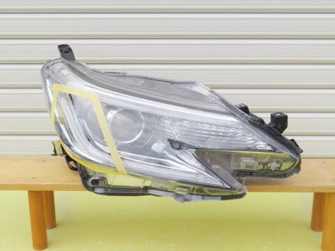 30-282 マークX 130 中期 HID 右ヘッド KOITO 22-358