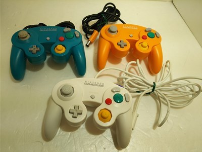 ☆任天堂 GC ゲームキューブ コントローラ 3個セット【動作品