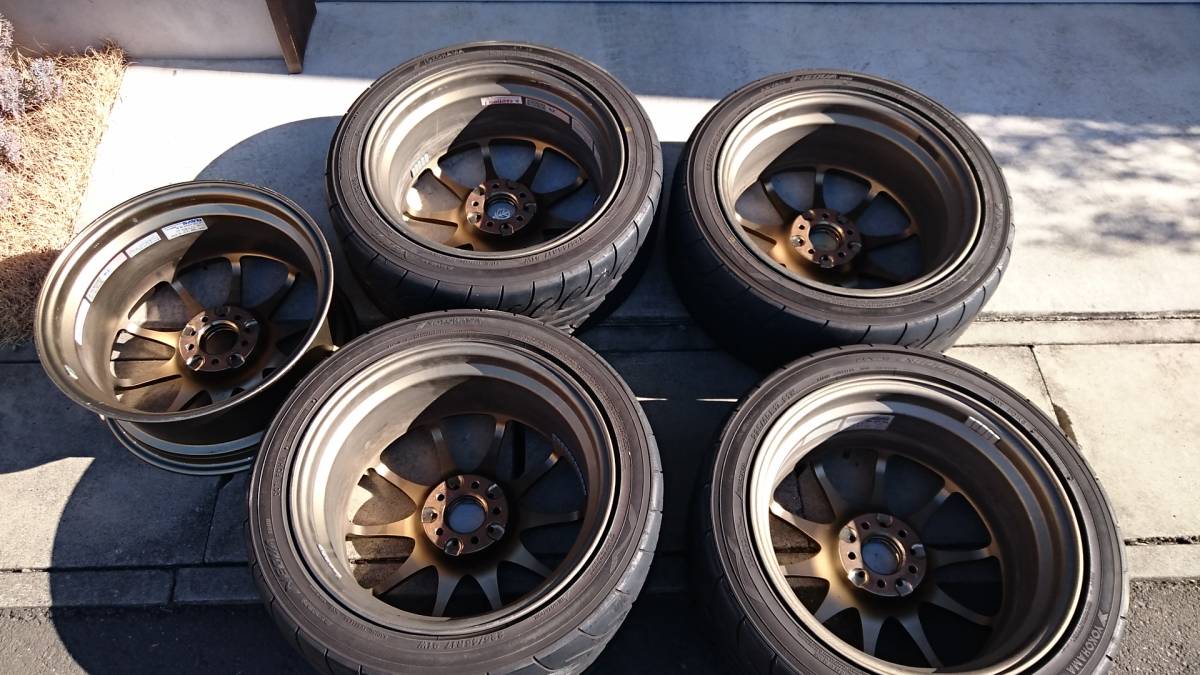 RAYS VOLK RACING CE28N 17インチ8J オフセット38 5本＆ NEOVA AD08 
