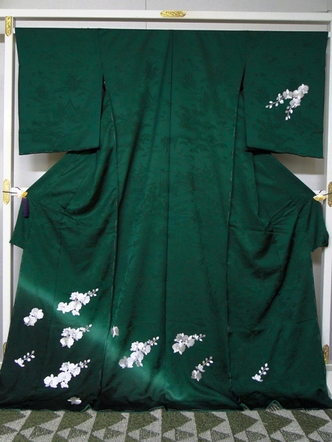 【絹工房29】高級手縫仕立付★新品最新柄★本刺繍・胡蝶蘭柄訪問着★希少品・限定品！ 胡蝶蘭 絹工房☆高級手縫仕立付☆限定品・胡蝶蘭柄訪問着 総刺繍 絹工房☆高級手縫仕立付☆京友禅・胡蝶蘭柄訪問着 絹工房☆高級手縫仕立付☆極細本刺繍・胡蝶蘭柄訪問 桜