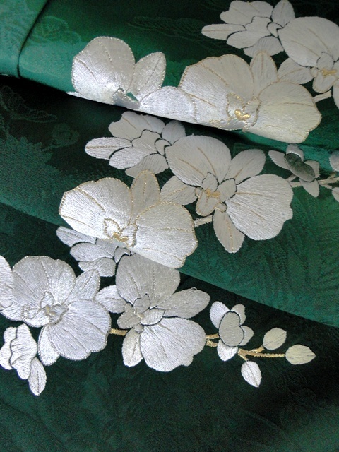 【絹工房29】高級手縫仕立付★新品最新柄★本刺繍・胡蝶蘭柄訪問着★希少品・限定品！ 胡蝶蘭 絹工房☆高級手縫仕立付☆限定品・胡蝶蘭柄訪問着 総刺繍 絹工房☆高級手縫仕立付☆京友禅・胡蝶蘭柄訪問着 絹工房☆高級手縫仕立付☆極細本刺繍・胡蝶蘭柄訪問 桜