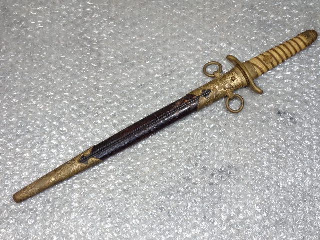 古い軍刀 模造刀 日本軍 陸軍？海軍？戦争 日本刀、刀剣 模造刀 【公式