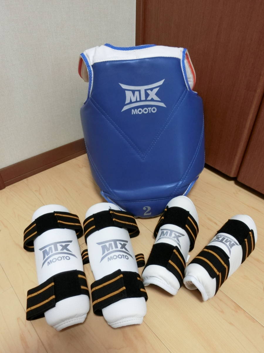 セール，2026 MOOTO ムート MTX テコンドー防具 S 2号 腕 足ガード付 Sサイズ ３点セット(格闘技、プロレス)｜売買されたオークション情報、yahooの商品情報をアーカイブ公開 - オークファン その他