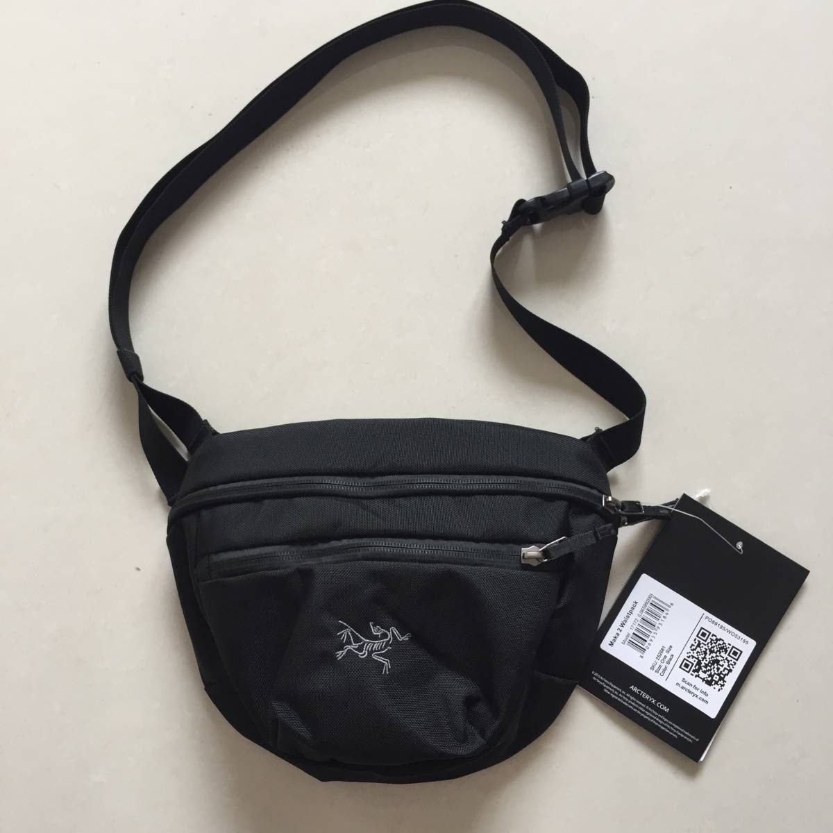 ARC'TERYX マカ2 ボディバッグ ブラック 新品 アークテリクス マカ2 maka2 ショルダー ボディバッグ 黒 ARC
