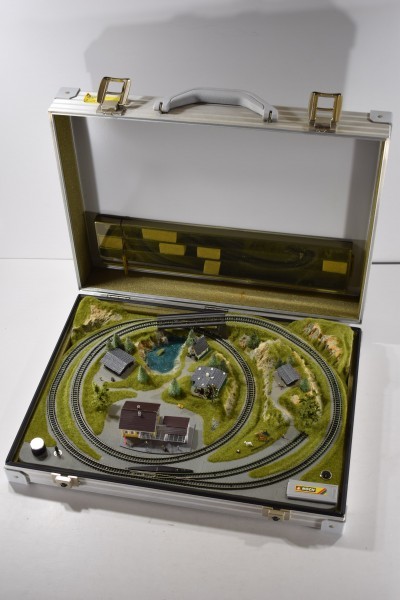 メルクリン ノッホ NOCH Zゲージ 88151 トランクレイアウト RAILBAG