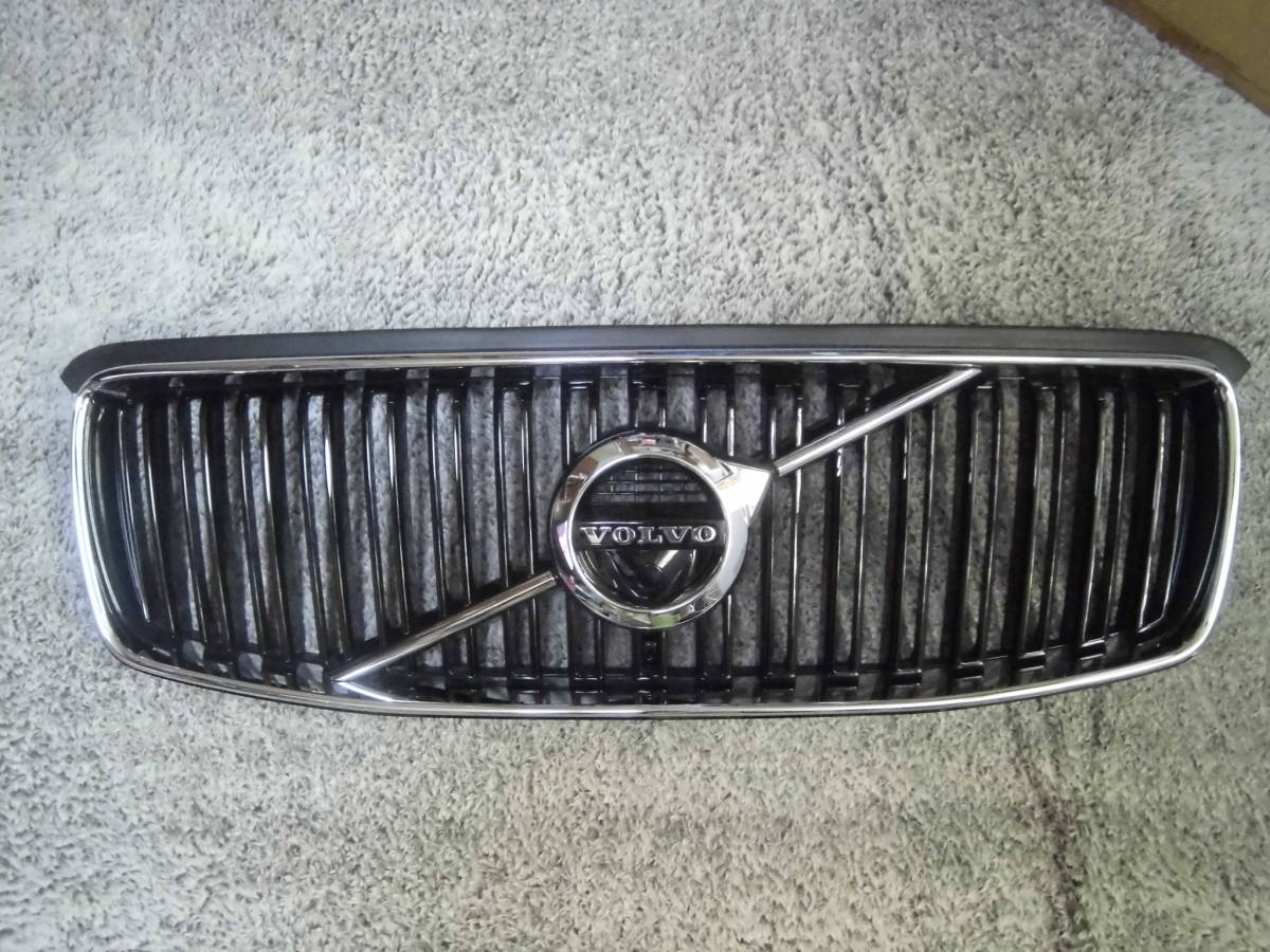 新車外し XC90 ボルボ 純正 グリル カメラ穴あり ボルボ 価格.com 