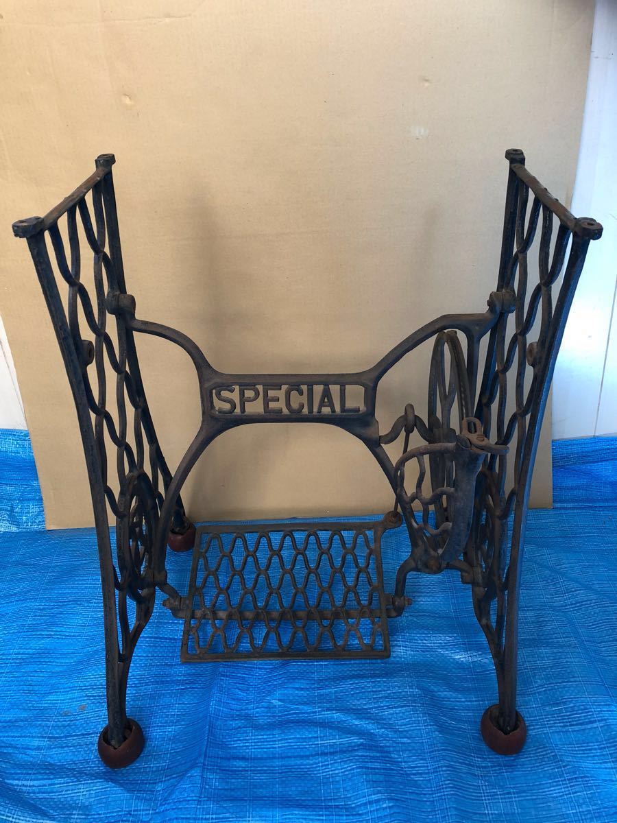 編み目ミシン台 アンティーク アンティーク⁄SINGER⁄シンガー⁄ミシン台