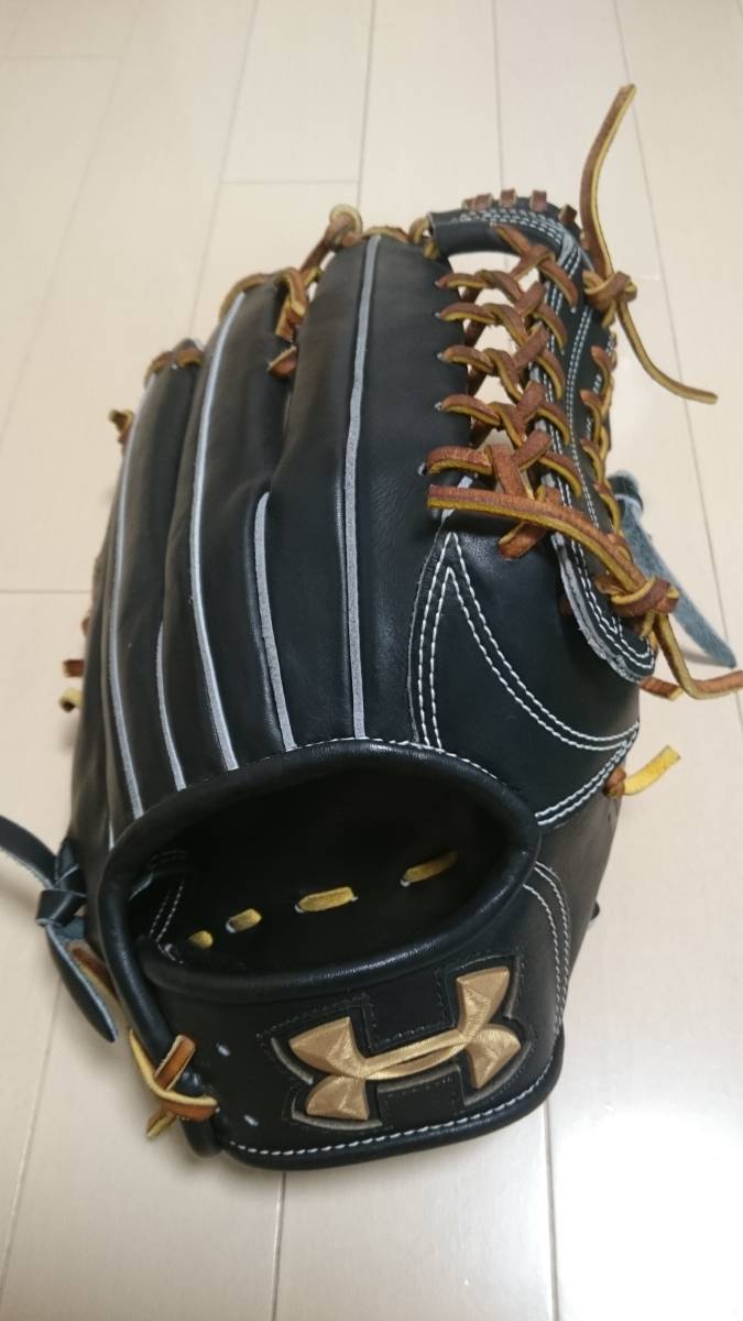 Under Armour 硬式野球グローブ 黒 外野用 アンダーアーマー 硬式 外野手 黒 アンダーアーマー硬式外野手用