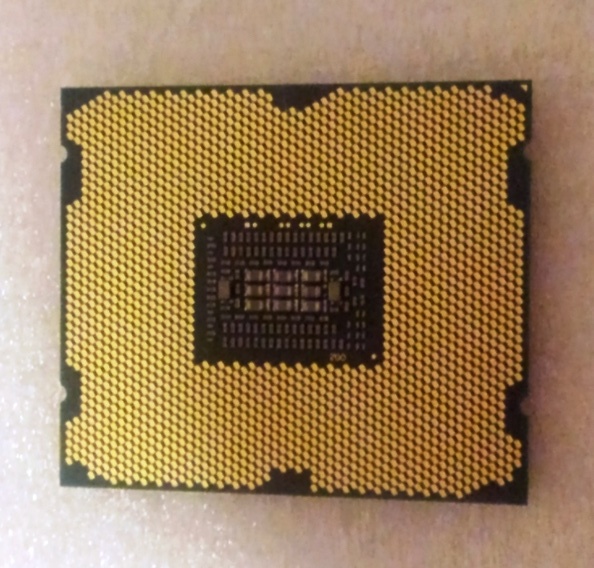 Intel 【動作品】Intelの6コアCPU（LGA2011） Sandy Bridge最上位