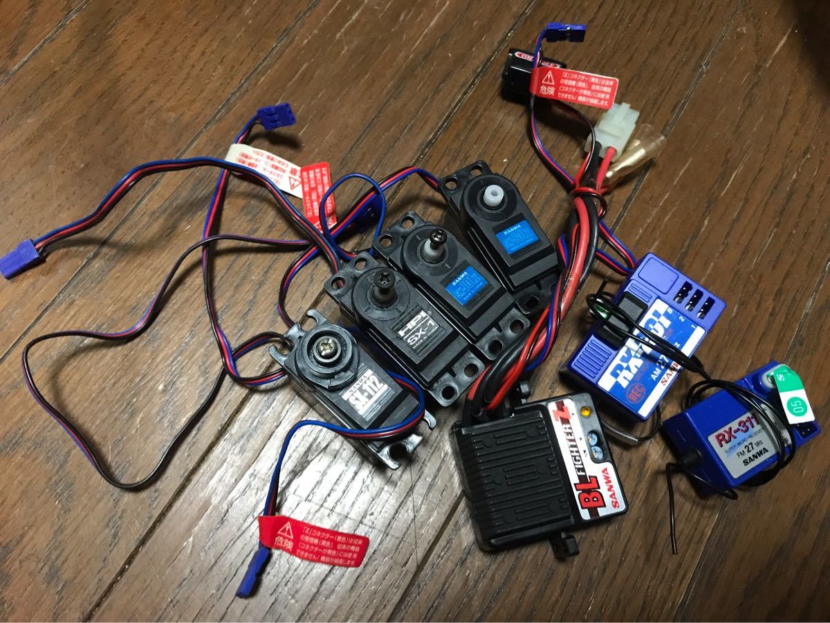 お得 サンワ アンプ サーボ 受信機 まとめて セカンドカー 旧車 等に