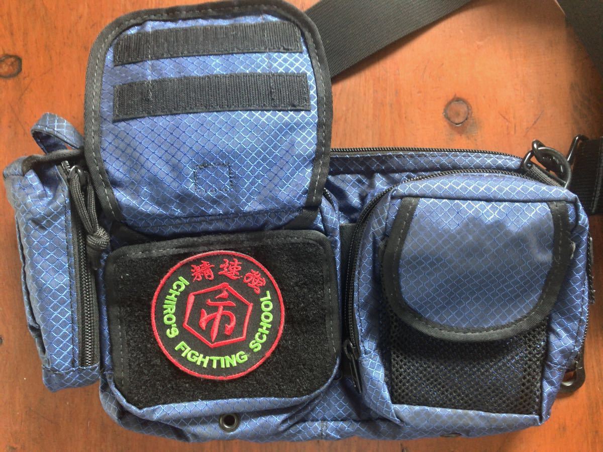 中古品 タフプロ TUFF PRO タクレットL 肩掛けバージョン+小物色々